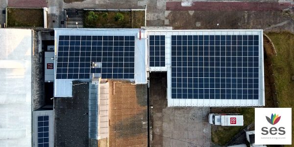 Instalación fotovoltaica en TOTO Calzados Central